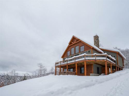 Vacation: Outlook At The Peaks