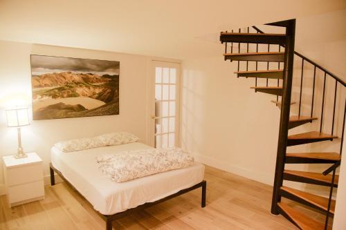 36th Street Midtown East Luxury Duplex Apartment