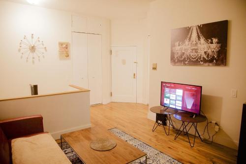 36th Street Midtown East Luxury Duplex Apartment