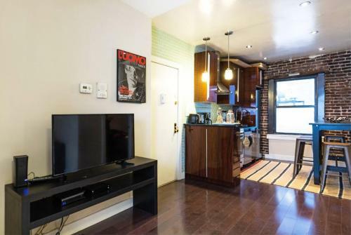 Amazing Soho Apartments With Private Backyard