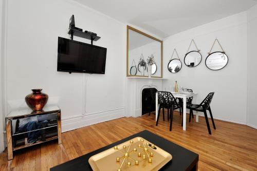 2 Bedroom Murray Hill Apartment