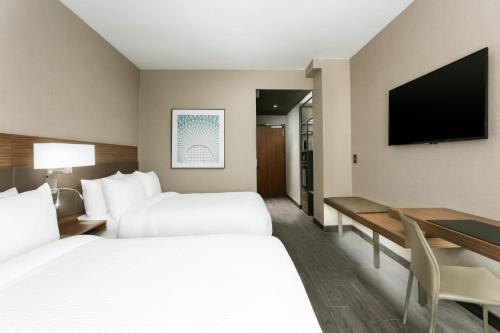 AC Hotel By Marriott New York Times Square