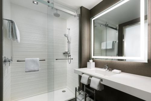 AC Hotel By Marriott New York Times Square
