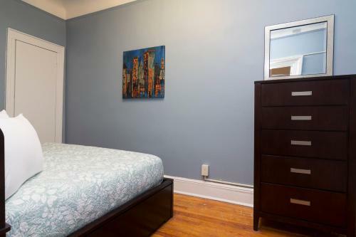 Central Two Bedroom Apartment In Times Square