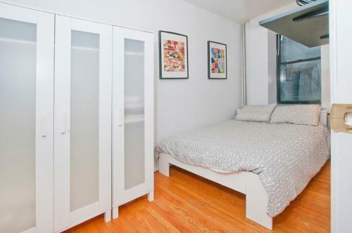 335 East Apartment #232444 Apts