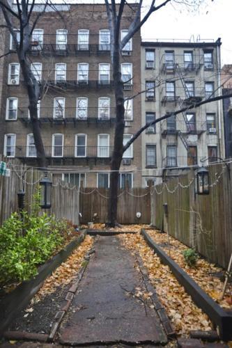 337 East Apartment #232479 Apts