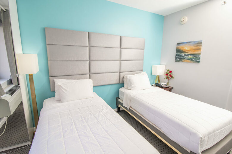 Canal Loft Hostel & Hotel