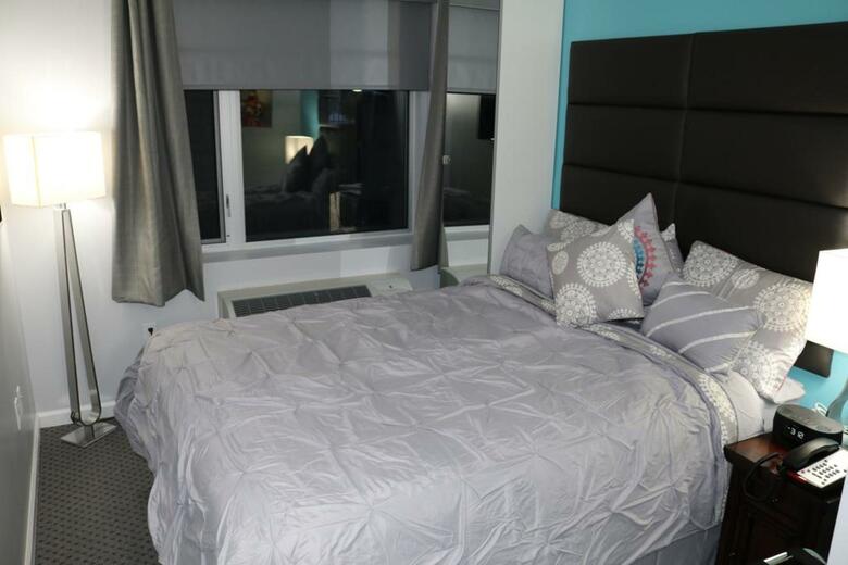 Canal Loft Hostel & Hotel