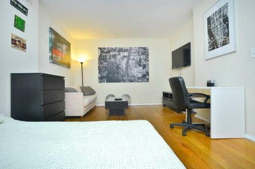 329 East Apartment #232463 Apts
