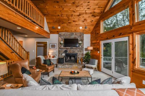 The Quarterdeck Four-bedroom Holiday Home