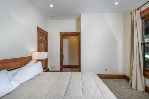 The Haven Eight-bedroom Holiday Home