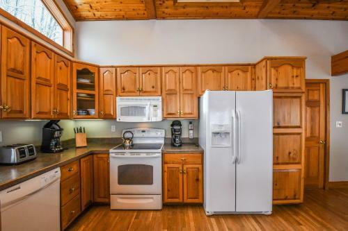 American Dream Five-bedroom Holiday Home