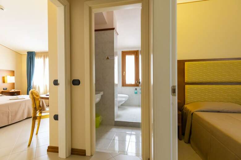 Hotel Tropis