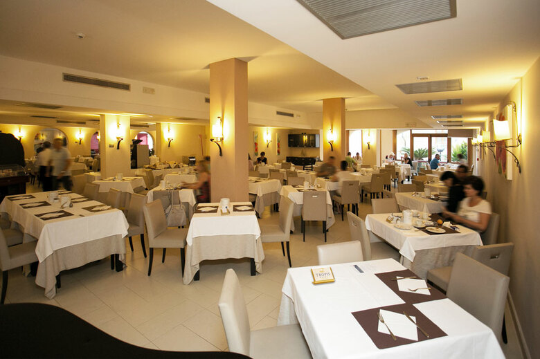 Hotel Tropis