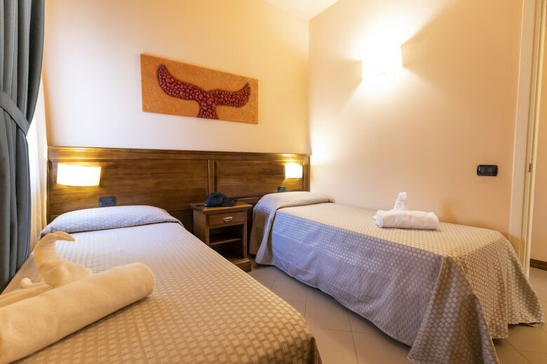 Hotel Tropis