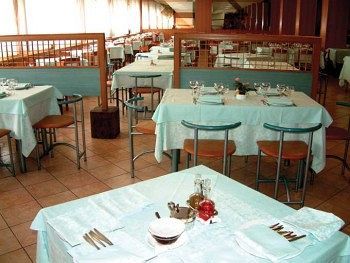 Hotel Holidays