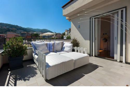 Cubo Apartments