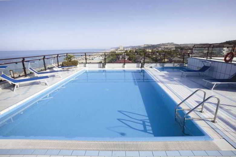 Hotel Royal