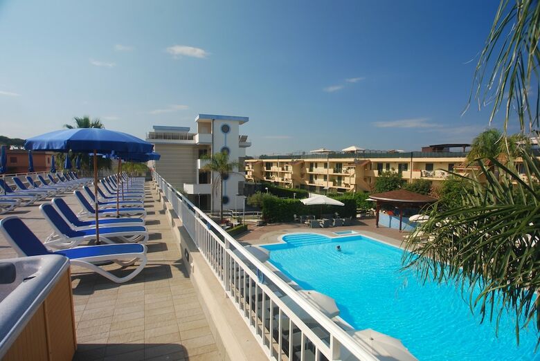 Hotel Premi�re