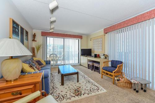 Apartamento Camelot II 706 Condo
