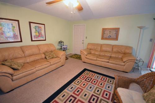 Apartamento Aronimink IV 7b Condo