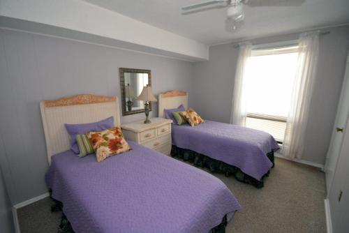 Apartamento Aronimink IV 7b Condo