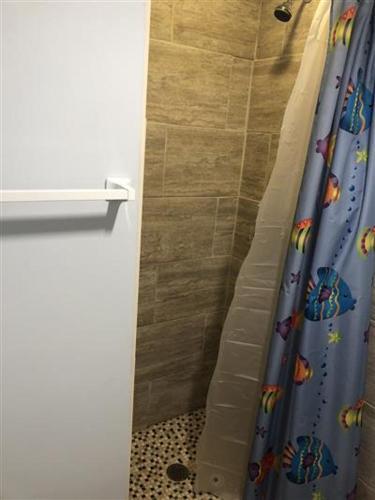 Apartamento Aronimink IV 7b Condo