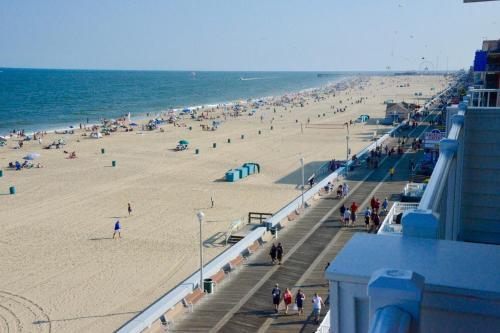 Hotel Monte Carlo Boardwalk / Oceanfront Ocean City