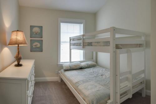 1602 Sunburst 110 Home