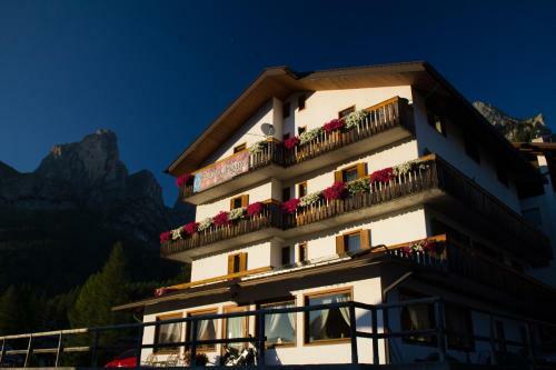 Hotel Garn� Ongaro