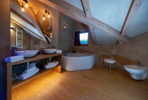 Hotel La Roccia