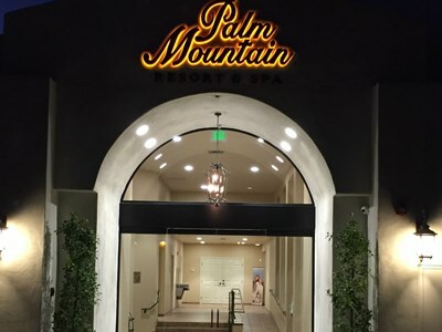 Hotel Palm Mountain Resort