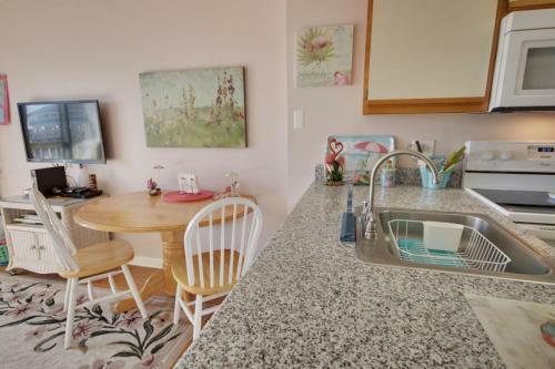 Apartamento Raffles 303 Condo