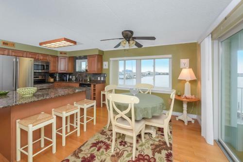 Thunder Island A-19 Home