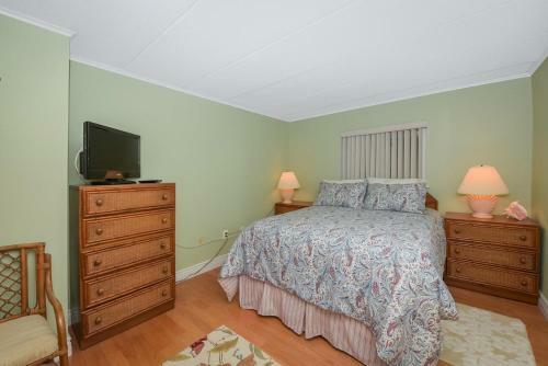 Thunder Island A-19 Home