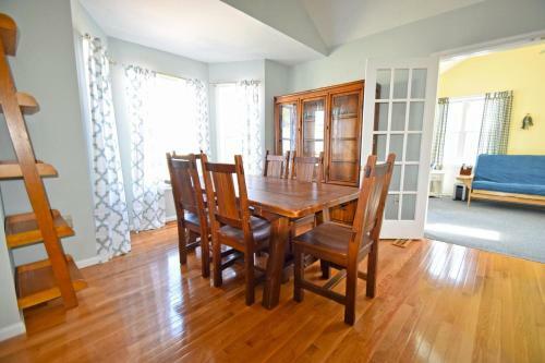 Barge Road 13609 Home