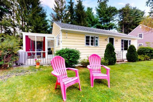 Pineapple Cottage By The Sea