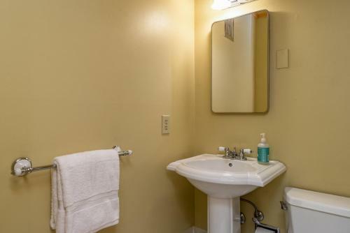 Apartamento 1783 Christy Lane Condo Unit 2