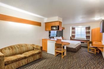 Hotel Microtel Inn & Suites