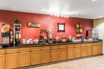 Hotel Microtel Inn & Suites
