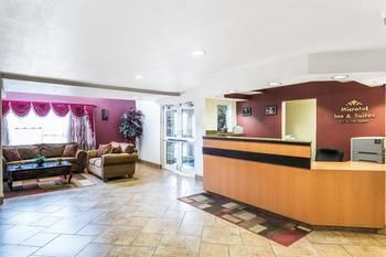 Hotel Microtel Inn & Suites