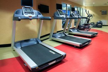 Hotel Cambria Suites Savannah Airport