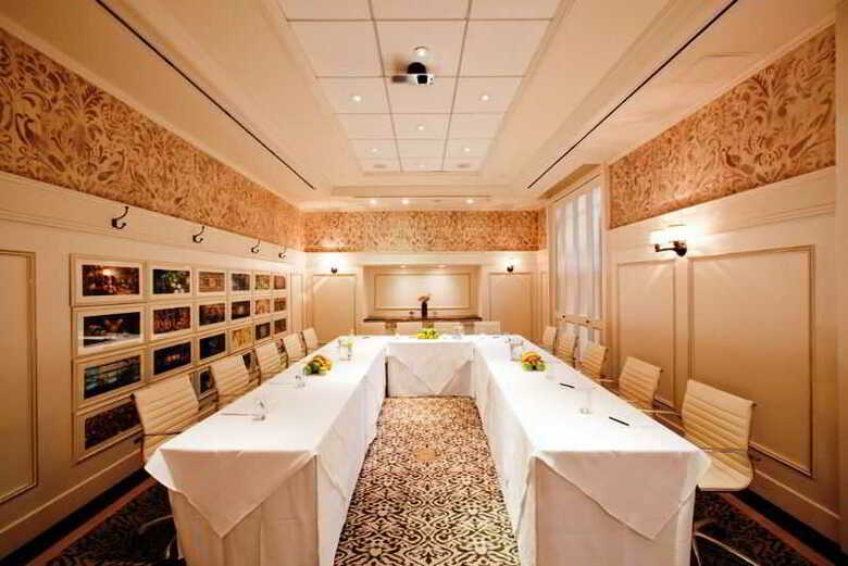 Hotel The James New York