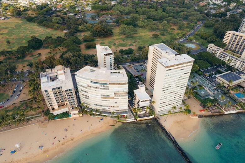 Hotel Aqua Lotus Honolulu