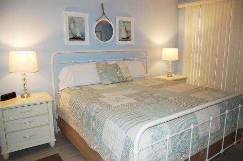 Apartamento Romar Place 303 Condo