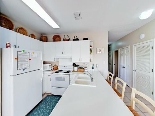 Apartamento 24101 Perdido Beach Blvd Condo Unit 305a