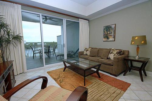 Wharf 411 Apartment