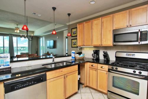 Wharf 412 Apartment