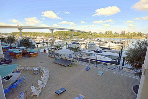 Wharf 412 Apartment