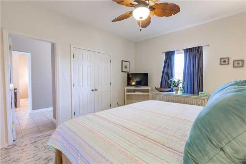 Apartamento Romar Lakes 302b Condo
